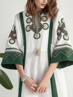 Ukrainian Clothing, Ethno Style, Kaftan Designs, Abaya Designs, Pakistani Dress Design, Designs For Dresses, Embroidery Fashion, Abayas Fashion, Abaya Fashion