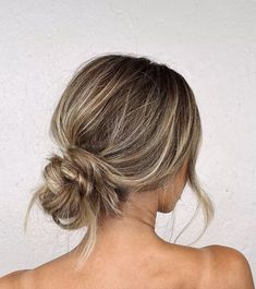 20 Messy Bun Hairstyle Ideas That'll Still Have You Looking Polished Messy Low Bun Wedding Fine Hair, Hair Up Messy Bun, Messy Bump Hairstyles, Messy Low Bun Long Hair, Messy Classy Bun, Loose Buns Messy, Lower Messy Bun, Low Messy Bun Long Hair, Messy Bun For Wedding