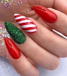 Christmas Holiday Red Green Glitter False Fake Press on Nails - Etsy Christmas Manicures, Christmas Nails Acrylic, Festival Nails, Dipped Nails, Christmas Nail, Fancy Nails