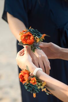 Teal Burnt Orange Wedding, Weddings Country, Burnt Orange Wedding, Wrist Corsages, Burnt Orange Weddings, Sea Holly, Unique Bouquet, Teal Wedding, Country Weddings