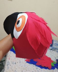 Cabeza de guacamayo. Disfraz Aladdin Musical, Turkey Costume, Kids Worksheets Preschool, Diy Costumes Kids, Toddler Quiet Book, Festivals Around The World, Diy Hat