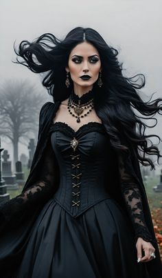 Maleficent Cosplay, Witch Pictures, Chica Cool, Goddess Tattoo, Celtic Goddess, Holloween Costume, Goth Beauty, Black Shadow, Fantasias Halloween