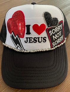 Custom Otto Trucker hat 🧢 I love Jesus ❤️🖤 Hat chain included ❤️🖤 Jesus Accessories, Jesus Loves You Shirt, Jesus Trucker Hat, Christian Baseball Caps, Jesus Father, Insulting Quotes, I Need Jesus, Cute Bibles