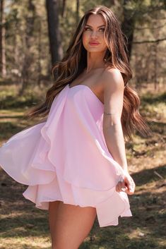 Pastel Dress Plus Size, Flowy Birthday Dress, Flowy Pink Dress, Strapless Babydoll Dress, Short Flowy Dress, Flowy Clothes, Pink Wedding Guest Dresses, Flowy Short Dress, Short Pink Dress