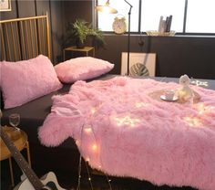 Material: Polyester (polyester fiber) Fabric material: polyester Color : milk white, khaki, rose red, tender powder, rose red, silver gray Size gauge 100x200cm, 120x200cm, 150x200cm, 180x200cm, 200x230cm Dorm Things, Snuggle Blanket, Faux Fur Blanket, Warm Throw Blanket, Fur Blanket, Blanket Sizes, Color Free, Bed Blanket, Sherpa Blanket