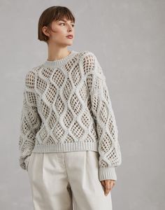 Cashmere Dazzling Net & Cable sweater (242M52374310) for Woman Feather Yarn, Cashmere Jumper, Stylish Sweaters, Cable Sweater, Boutique Online, Event Dresses, Brunello Cucinelli, White Sweaters, Knitwear Women