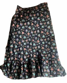 Vintage Sears 16T  Skirt Junior 1970’s Boho Flower Power Hippie  NOS  Skirt is NOS, selling as used but no signs of wears.  Tag says 2 Piece, this is for the SKIRT ONLY. I do not have the top. No holes, stains or tears. Zipper and button intact and work well  PLEASE SEE TAG FOR SIZING.  This is a vintage item and I don't know if it is a woman's or what type of sizing Vintage Ruffled Skirt For Spring, Vintage Flowy Mini Skirt, Retro Flared Skirt With Floral Print, Vintage Floral Print Long Maxi Skirt, Vintage Floral Print Tiered Skirt, Vintage Floral Print Maxi Skirt, Vintage Floral Print Mini Skirt, Vintage Ruffled Maxi Skirt, Spring Vintage Lined Maxi Skirt