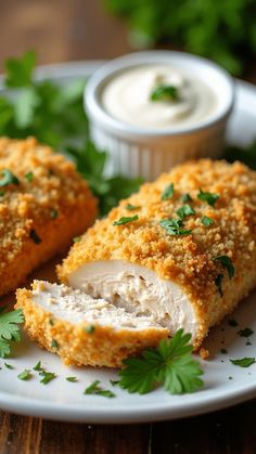 Ranch-Parmesan Chicken Ranch Parmesan Chicken, Baked Panko Chicken, Brown Sugar Cookie Recipe, Panko Chicken, Summer Appetizers Easy, Chicken Breast Cutlet, Chicken Chili Recipe, Dinner Rolls Recipe, Summer Salad Recipes