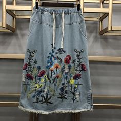 BABAKUD Autumn Winter Vintage Embroidery Denim Women's Skirt 2019 September New 2XL Light Blue Embroidery Denim, Summer Retro, Handmade Leather Shoes, Winter Vintage, Daily Style, Vintage Embroidery, Retro Outfits, Daily Fashion, Denim Women