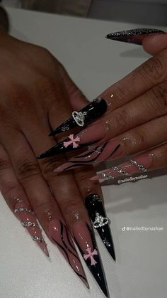 Square And Stiletto Nails Together, Stiletto Nails With Gems, Stiletto Acrylic Nails, Stilleto Nails Designs, Punk Nails, Stiletto Nails Designs