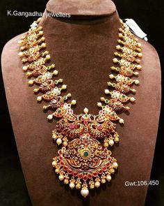 Jewellery South Indian, Gold Bridal Jewellery, Beaded Necklace Designs, Gold Pendant Jewelry, Emerald Bead, Antique Gold Jewelry, South Indian Jewellery, Bridal Gold Jewellery Designs, Gold Jewelry Necklace