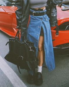 Джинсовая юбка макси стиль Look Grunge, Neue Outfits, Mode Inspo, 가을 패션, Mode Vintage, Looks Style, Lookbook Outfits