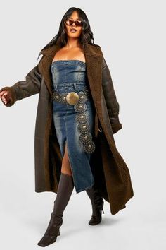 Longline Puffer Jacket | boohoo USA Black Playsuit, Plus Size Coats, Aviator Jackets, Acid Wash Denim, Green Coat, Extra Room, X Ray