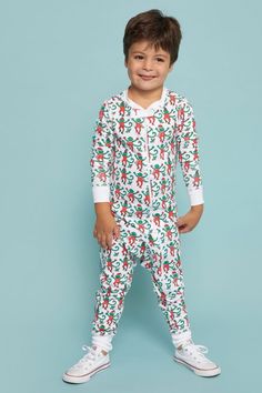 #rollerrabbit #rollerrabbitpajamas #rollerrabbitholidaypajamas One Piece Pajamas, Holiday Season, Dancing