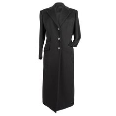 Formal Black Single Breasted Wool Coat, Formal Black Single-breasted Wool Coat, Black Wool Coat With Button Closure For Formal Occasions, Timeless Black Wool Formal Coat, Black Formal Wool Coat With Button Closure, Formal Black Wool Coat With Button Closure, Formal Black Wool Coat With Buttons, Classic Single Button Wool Coat For Business, Elegant Formal Solid Wool Coat