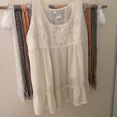 Size Large. Beige Boho Crochet Tank Top. Charlotte Russe Brand. Never Worn. Length-19” Armpit To Armpit- 20” Measurements Are Approximate And Taken With Garment Laying Flat. Pet Free / Smoke Free Home. Offers Are Welcome! Casual Lace Top With Crochet Trim For Beach, Casual Lace Trim Top For Beach, Casual Lace Top With Lace Trim For Beach, Bohemian Lace Top Tank Top For Beach, Bohemian Lace Top Tank For Beach, Casual Sleeveless Lace Top For Beach, Bohemian Lace Tank Top For Beach, Casual Lace Tank Top For Beach, Casual Cotton Lace Top For Beach