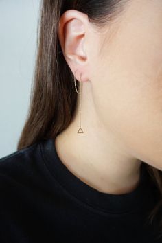 Gold Threader Earrings, Gold Chain Earrings, Threader Earrings Gold, Long Chain Earrings, Gold Triangle, Gold Designs, Solid Gold Earrings, Earrings Dainty, Earrings Minimalist