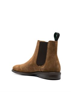 Step out in style with our PS Paul Smith Cedric almond-toe Chelsea boots. Crafted with luxurious materials and a sleek design, these boots are the epitome of elegance and sophistication. The almond-shaped toe and classic Chelsea boot style add a touch of classic charm, while the premium construction ensures lasting comfort. Elevate your wardrobe with these exclusive, high-end boots.Highlights tobacco suede leather almond toe elasticated side panels slip-on style branded insole pull-tab at the heel ankle-length flat rubber soleCompositionOuter: Calf Leather 100%Lining: Calf Leather 100%Sole: Rubber 100%Brand style ID: M2SCDC03JSUECol: 62 Chelsea Boot Style, Chelsea Boots Style, Brown Chelsea Boots, Boot Style, Chelsea Boot, Paul Smith, Brown Boots, Sale Design, Cow Leather