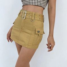 Khaki Mini Skirt With Belt Preppy Aesthetic Outfits, Cargo Mini Skirt, Y2k Skirts, Skirt Y2k, Stylish Skirts, Y2k Aesthetic Outfits, Y2k Clothing, Beige Dresses, Cargo Skirt