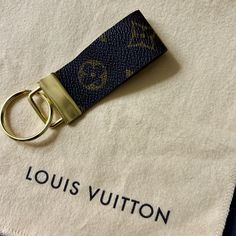 You Are Getting One (1 Keychain Only) Material Is From Authentic Lv Keepall 50 That Has Been Well Loved Measurements: Approximate Only And Not Identical To Each Keychain ***Gold Hardware Ubranded See Pictures And Understand Clearly Before Buying !!!! No Returns Lv Keychain, Lv Keepall, One 1, Brown Gold, Gold Hardware, 50 %, Louis Vuitton, Women Accessories, Gold