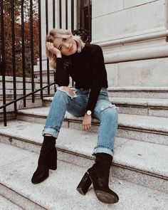 Mykenna Dorn, Black Booties Outfit, Play Outfit, Booties Outfit, Stop Trying, Style Crush, Casual Clothing, Black Booties, Sweater Weather