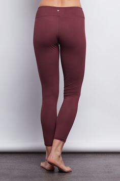 Burgundy Sculpt 7/8 Legging - Haven Collective Moisture-wicking Midweight Leggings, Burgandy Leggings, Yoga Leggings With Moisture-wicking Seamless Fabric, Yoga Leggings With Moisture-wicking Midweight Fabric, Red 4-way Stretch Yoga Leggings, Italian Fabric, Cropped Leggings, Clothing Company, Double Layer