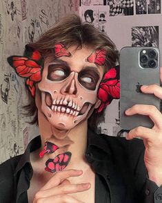 Scary Face Makeup, Creative Makeup Photography, Scary Makeup Looks, Halloween Makeup Horror, Halloween Make Up Looks, Highlighter Art, Spooky Halloween Makeup, Halloween Hombre, Halloweenský Makeup