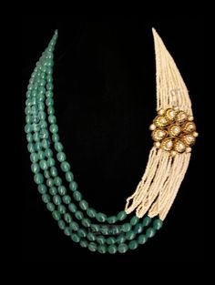 (1) Emerald Kundan Broach Statement Necklace – bAnuDesigns Latest Pearl Necklace Designs, Necklace Stones, Gold Pearl Jewelry, Accessory Ideas, Pearl Necklace Designs, Jewelry Set Design, Beaded Jewellery, Fine Art Jewelry, Gold Jewelry Necklace