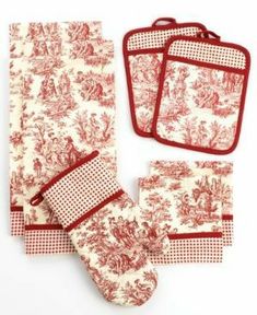 red and white toiler placemats, napkins and oven mitts