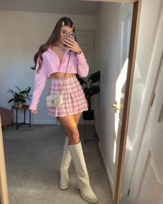 Pink y2k korean outfit. #y2k #pinkskirt #boots #brunette #hair #hairstyle #wavyhair #kpop #korean #selfie #mirrorselfie #pink #barbie #barbiecore #pinkoutfit #outfit #summeroutfit #summer #summer2023 #cute #street #streetstyle #chic #fashion #style #ootd #wiwt #outfitidea #idea #pinterest #photo #photography #pinkaesthetic #aesthetic Barbiecore Outfit, Pink Skirt Outfits, Pink Plaid Skirt, Plaid Skirt Outfit, Barbie Outfits, Looks Country, Outfit Chic, Casual Preppy Outfits, Cute Preppy Outfits