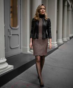 Black Pumps Outfit, Client Meeting, Dress For The Office, Pumps Outfit, Business Professional Outfits, Food Baby, Houndstooth Dress, Stylish Work Outfits, Professional Attire