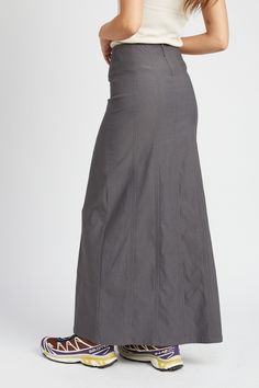 Experience the ease and versatility of the Zip Up Maxi Skirt. With a high rise and maxi length, this skirt maximizes coverage while providing a secure fit with its full-length zip. Perfect for any occasion. Work Outfits Women, Clothes Horse, Outfits Women, Charcoal Color, Work Outfits, Color Khaki, Boutique Clothing, Fashion Inspo Outfits, Work Outfit