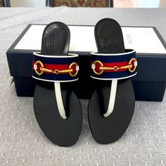 New Gucci Sandal 435232h9020 B.R.B/ Mystic W35 , H9020 8556 Ns Nylon Gucci/Lifford B.R.B/ Myst White Designer White Sandals With Cushioned Footbed, Gucci Designer Sandals With Red Sole, Gucci Flat Sandals With Leather Sole, Gucci Flat Sandals With Removable Insole, Gucci Sandals With Leather Sole For Summer, Gucci Slip-on Sandals With Branded Heel, Gucci Slip-on Sandals, Red Gucci Sandals For The Beach, White Gucci Sandals For Summer