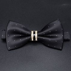 Look your best with this classic Luxury Bowtie. Steeped in timeless style, it will instantly elevate any outfit. Crafted from the highest quality fabric, this bow tie is designed for comfort, durability and style. SPECIFICATIONS Size: One SizeSIZE: 12*6CMMaterial: Polyester Elegant Bow Tie With Butterfly Knot, Elegant Bow With Butterfly Knot, Classic Black Bow With Butterfly Knot, Elegant Bow With Butterfly Knot For Black-tie Events, Classic Black Butterfly Knot Bow, Black Bow Tie With Butterfly Knot For Business, Black Butterfly Knot Bow Tie For Business, Elegant Formal Bow With Butterfly Knot, Dapper Bow With Butterfly Knot