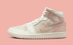 RELEASE 😍 Scoor hier de Air Jordan 1 Mid SE Wmns "Legend Pink" Air Jordan 1 Mid Se, Air Jordan 1 Mid, Jordan 1 Mid, Air Jordan 1, Jordan 1, Air Jordan, Air Jordans, Jordan, Pink