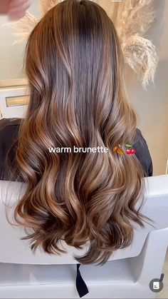 Hair Color Caramel Brown, Warm Brunette Hair Color, Light Brown Hair Styles, Brown Hair Styles, Old Money Brunette, Rambut Brunette, Korean Hair Color, Brown Hair Looks, Brown Hair Inspo