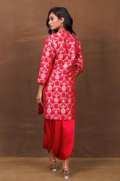 Red handwoven banarasi silk kurta with all over contrast metallic floral jaal pattern and mandarin collar. Paired with pleated cowl draped dhoti pant. - Aza Fashions Dhoti Pants, Silk Kurta, Floral Vintage, Vintage Pattern, Mandarin Collar, Three Quarter Sleeves, Aza Fashion, Pants Set, Floral Pattern