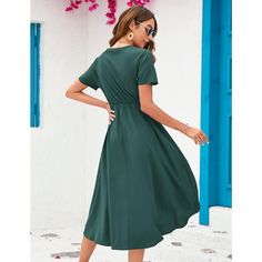 This wrap midi nursing dress features with short sleeve, v neck, ruched waist, knee length, a-line babydoll dress, empire waist, belt, loose fit, flowy swing style, all of which contribute to its unique and stylish design. Additionally, the dress comes in both solid colors and floral prints, allowing for a variety of styling options. Short Maternity Dress, Maternity Dresses Casual, Neck Wrap Dress, High Waist Maxi Dress, Maternity Dresses Summer, Maternity Midi Dress, Tie Front Dress, High Waist Dress, Dress A Line