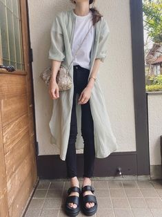 Wardrobe Style, Sandal Fashion, Spring Outfit, Outfit Inspirations, Normcore, Style Inspiration, Ootd, Fashion Outfits, Sandals