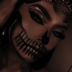 Pretty Skeleton Makeup, Midnight Mayhem, Eyeliner For Almond Eyes, Backyard Dinner, Angel Makeup, Euphoria Makeup, Skeleton Makeup