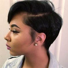 Side-Parted Pixie Bob for Black Women Short Asymmetrical Bob Hairstyles, Long On One Side Short On The Other, Seductive Hairstyles, Short Hair Fringe, Short Hairstyles For Black Women, Hair Expo, Short Hair Styles African American, 2023 Hair