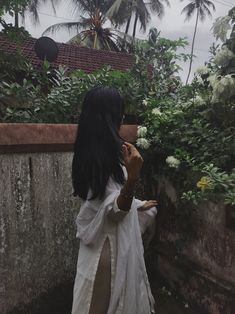 aesthetic, Indian aesthetics, desi girl aesthetic, desi aesthetics, love, kurta, kurti aesthetics, indian girl aesthetic Indian Girl Aesthetic, Desi Girl Aesthetic, Aesthetic Indian, Desi Aesthetics, Instagram Dp, Fits Aesthetic, Desi Fashion Casual, Self Portrait Poses, Angel Aesthetic