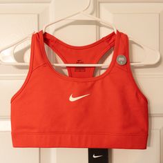 Nike Red Sports Bra Bnwt Medium Red Casual Activewear For Sports, Red Sportswear Tops For Spring, Spring Sportswear Tops In Red, Red Spring Sportswear Tops, Red Gym Tops For Spring, Red Casual Sports Bra For Sports, Casual Red Sports Bra For Sports Events, Red Casual Sports Bra For Sports Events, Red Sportswear Sports Bra