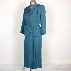 Teal Suit, Vintage Retro Clothing, Rayon Skirt, Womens Suits, Plain Dress, Retro Clothing, 50s Fashion, Workout Jacket, Wool Cardigan