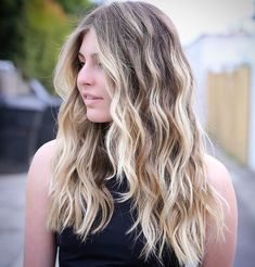 50 Haircuts for Thick Wavy Hair to Shape and Alleviate Your Beautiful Mane Long Thick Wavy Hair, Wavy Layers, Long Haircut, Guy Tang