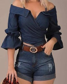 Shirt Spring Outfit, Spring Trends Outfits, Flared Sleeves Top, Blouse Material, Hottest Fashion Trends, Maxi Skirts, Trend Fashion, Spring Shirts, Spring Tops