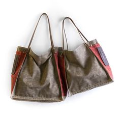 farmers market tote | tabasco pockets Hand Sewn Leather, Waxed Canvas Bag, Water Into Wine, Canvas Bags, Market Tote, Waxed Canvas, Waxed Cotton, Farmers Market, Canvas Bag