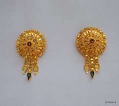 "TRADITIONAL DESIGN 20k GOLD EARRING PAIR EAR STUD FROM RAJASTHAN INDIA, GREAT HANDMADE DESIGN, MADE OF SOLID 20 CARAT YELLOW GOLD, GOOD FOR JEWELLERY COLLECTION. Height max. - 2.7 cm(1\") width max.- 1.5 cm(0.6\") weight - 4.8 grams Material - 20k solid yellow gold." 22k Gold Earrings, Gold Earrings Indian, Jewelry Traditional, Antique Gold Earrings, Gold Jhumka Earrings, Gold Starburst, Real Gold Jewelry, Gold Earrings For Women, Gold Jewelry Earrings