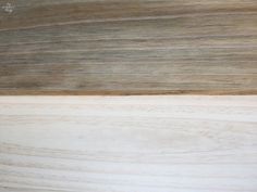 a close up view of some wood grains