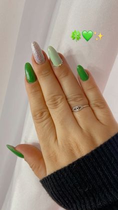 #nails #unha #unhaverde #nailsgreen Nails Desing, Nail Decorations, Purple Nails, Stiletto Nails, Green Nails, Perfect Nails, Nude Nails, White Nails